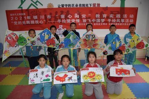 安徽爷爷第一次进城见孙子一脸宠溺，如何看待爷孙辈亲情？